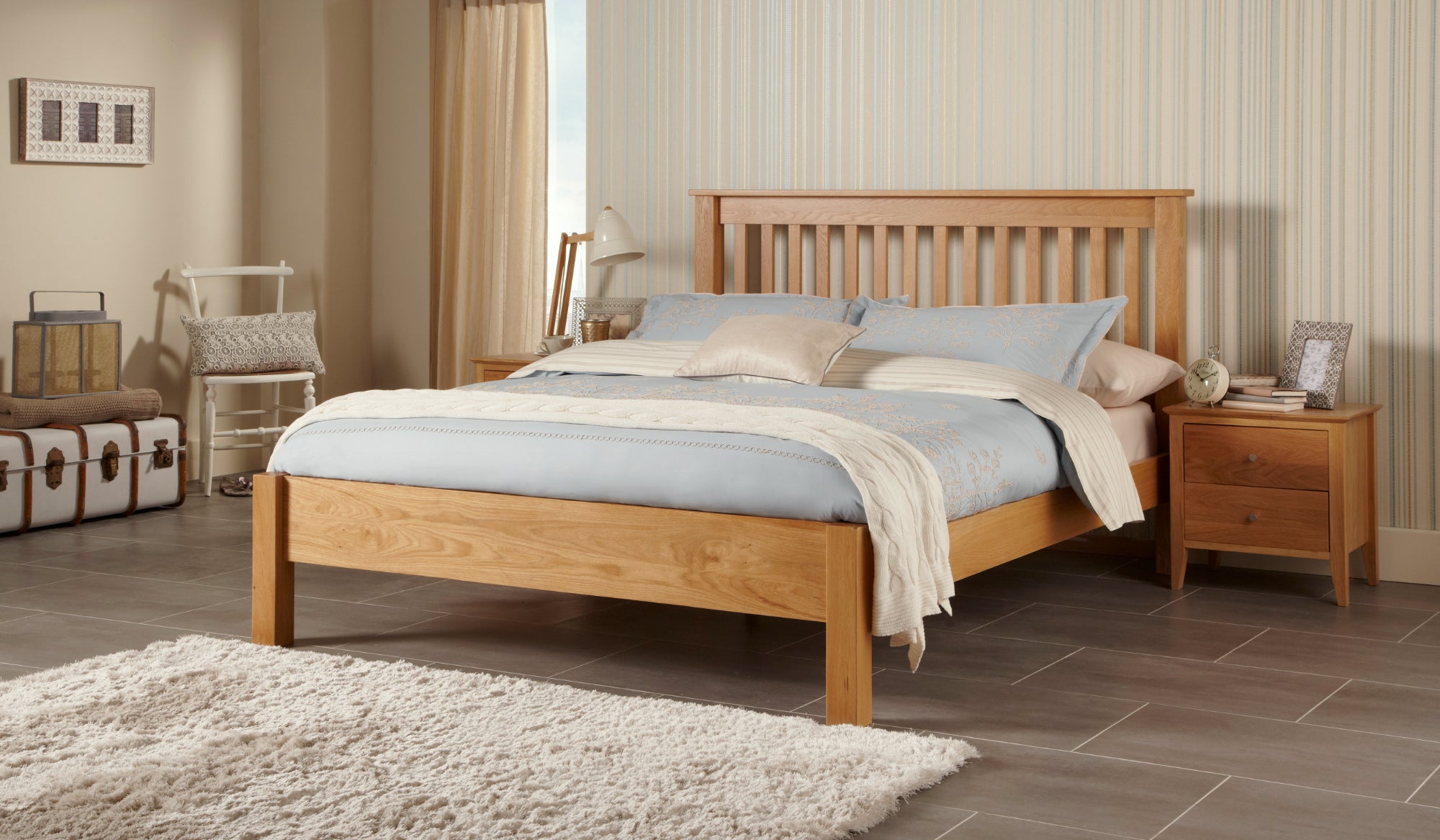 Oak wood deals bed frame king